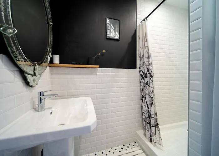 2 Personnes A 50m Des Commerces & Apartment *